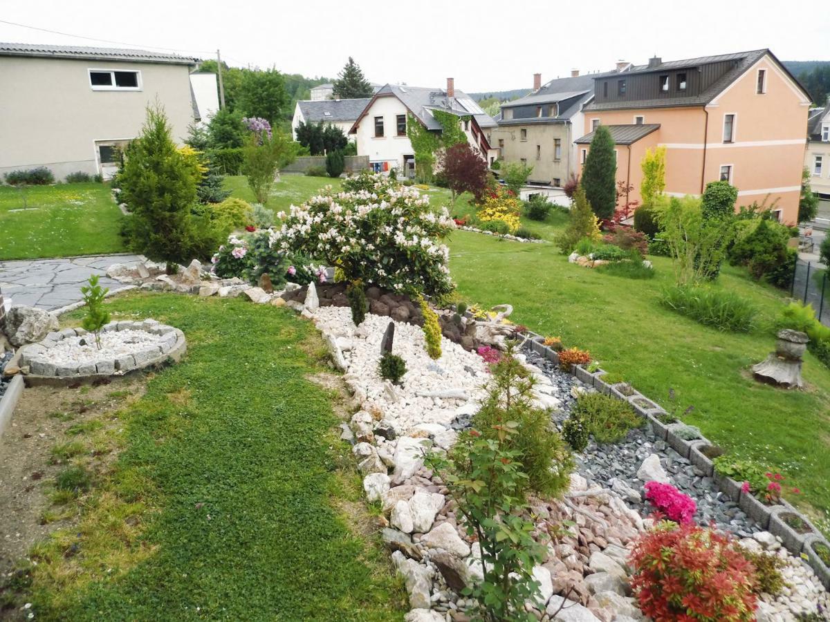 Pension Weisse Rose, Parkplatz, Fruehstueck, Wlan, Zentral Бад-Эльстер Экстерьер фото